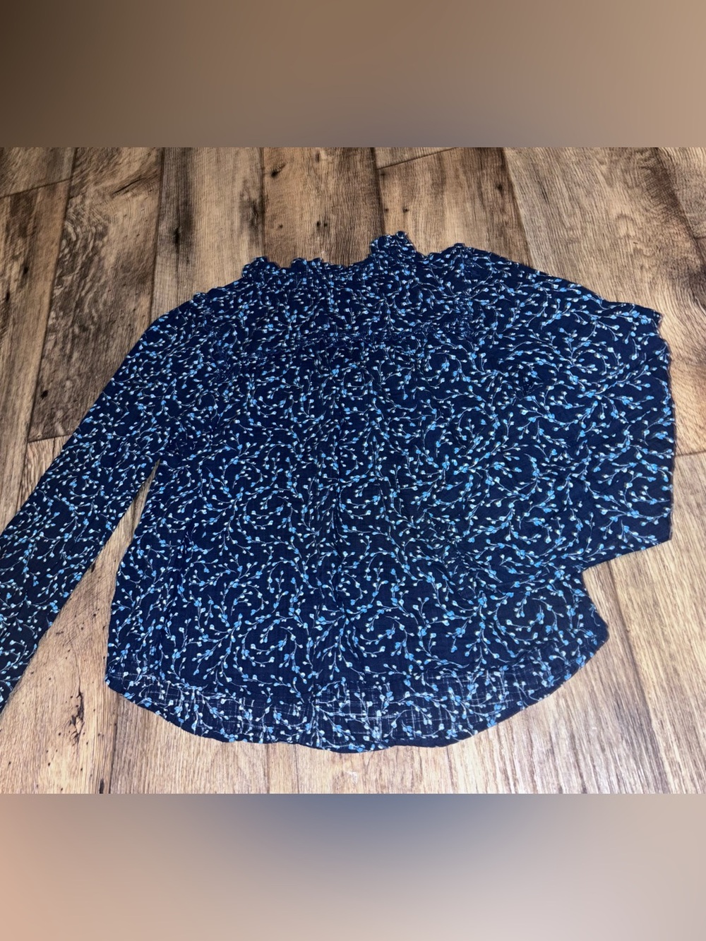 Ana Medium Women’s Navy Blue Printed Long-Sleeve Top